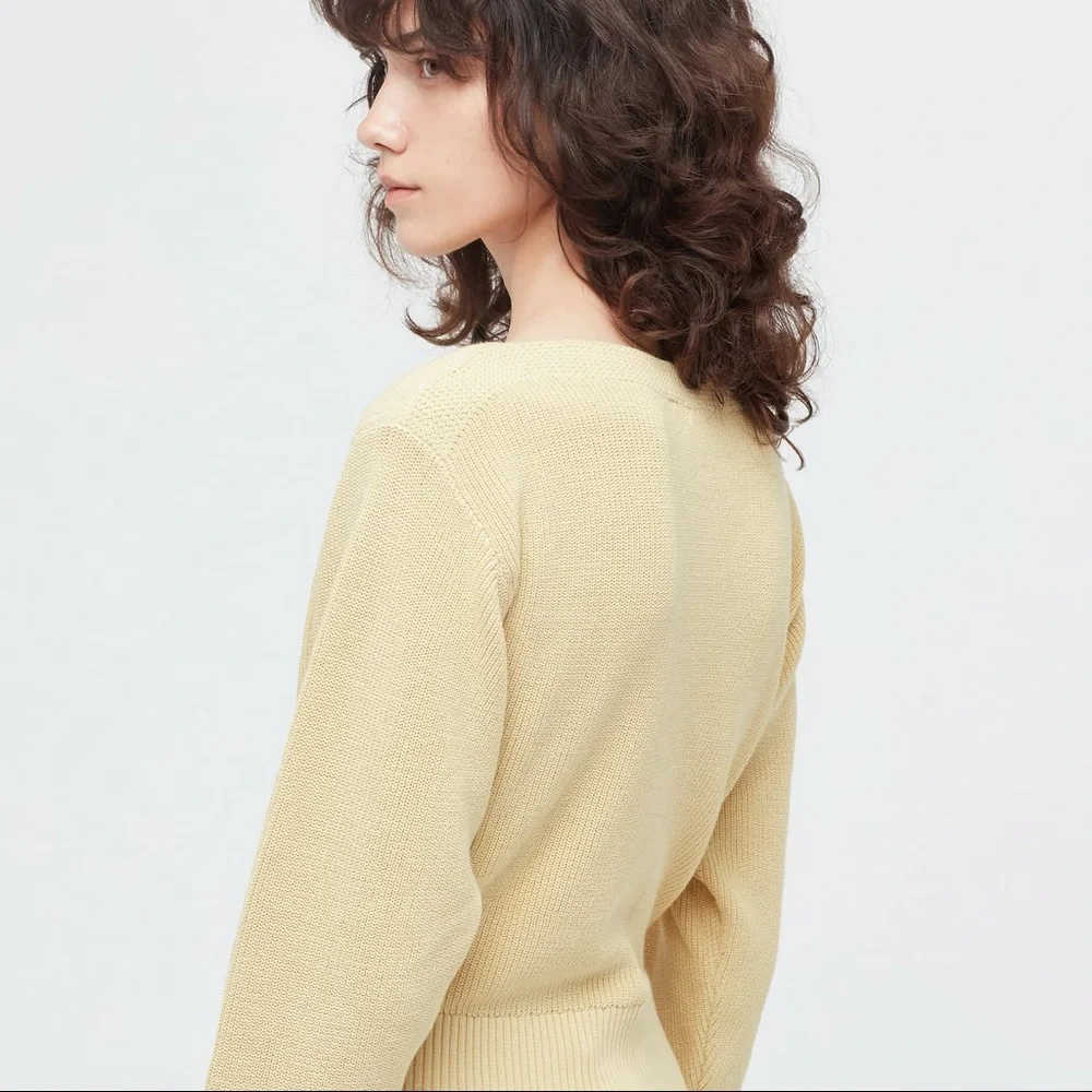 Uniqlo High Twisted Cotton Boat Neck Knit Sweater in 40 Cream Size Medium - Picture 2 of 11